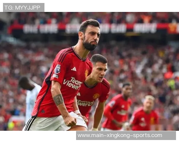 内维尔谈B费:初印象改变他是个努力且善良的人 内维尔谈B费:初印象改变他是个努力且善良的人