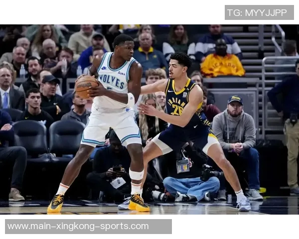 爱德华兹首战狂砍41分打破队史纪录超越唐斯36分的辉煌表现