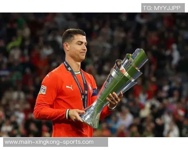 C罗重返葡萄牙体育将书写足球历史的新篇章成为永恒传奇的美丽传说 C罗重返葡萄牙体育将书写足球历史的新篇章成为永恒传奇的美丽传说