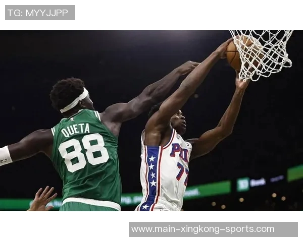 詹宁斯回顾后场组合埃奇库姆与马克西的默契令人期待 詹宁斯回顾后场组合埃奇库姆与马克西的默契令人期待